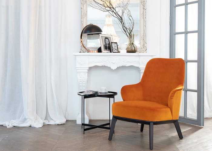 Кресло Mathieu | Матьё от Tanagra в интерьере. Цвет оранжевый